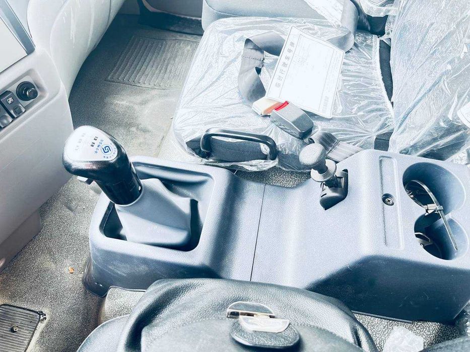 Бензовоз в наличии 15 кубов