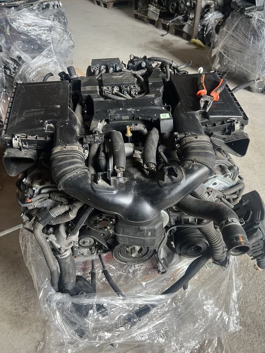 Двиготель 1UR