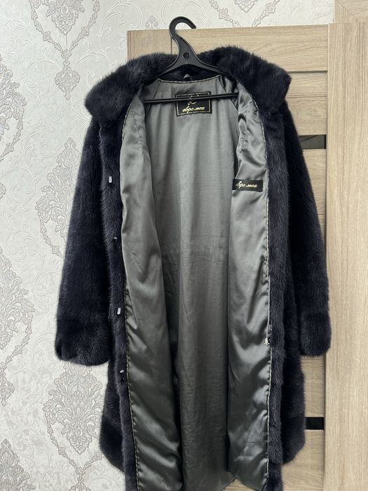 Продам норковую шубу