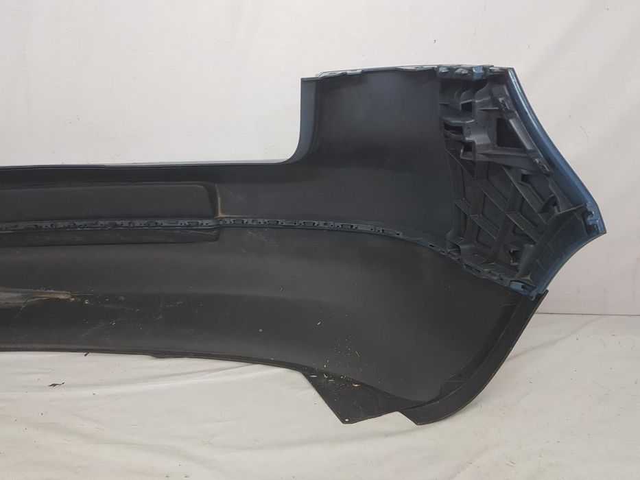 Bara spate VW Golf 5 Hatchback dupa 2004