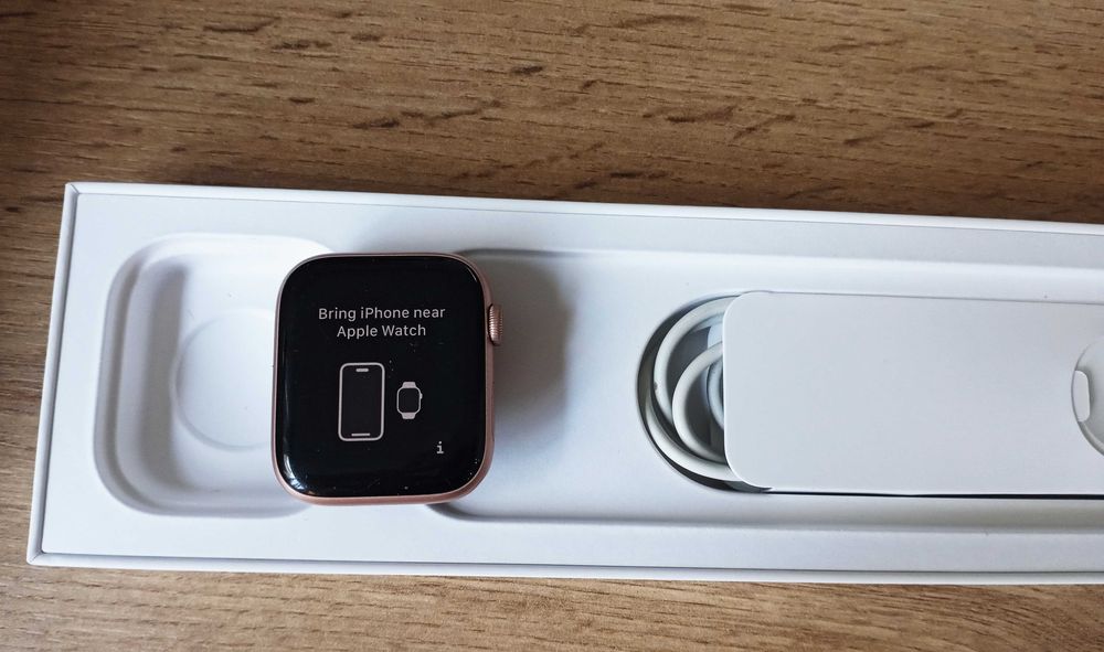 Apple Watch SE 5 в ГАРАНЦИЯ