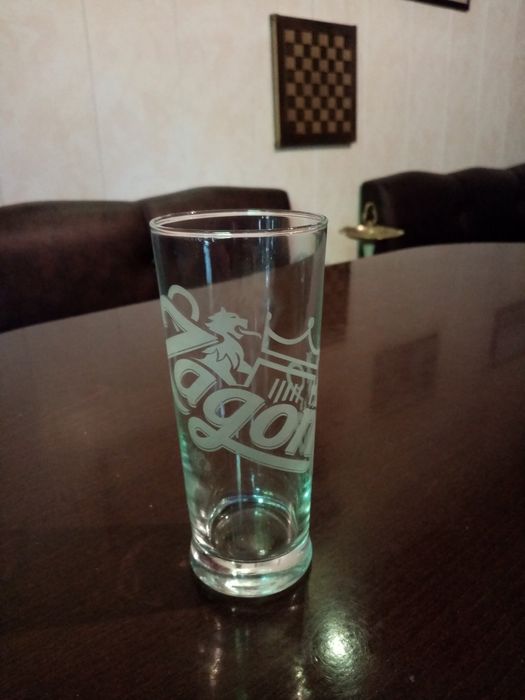 Бразилски син дуралекс;Рекламни чаши