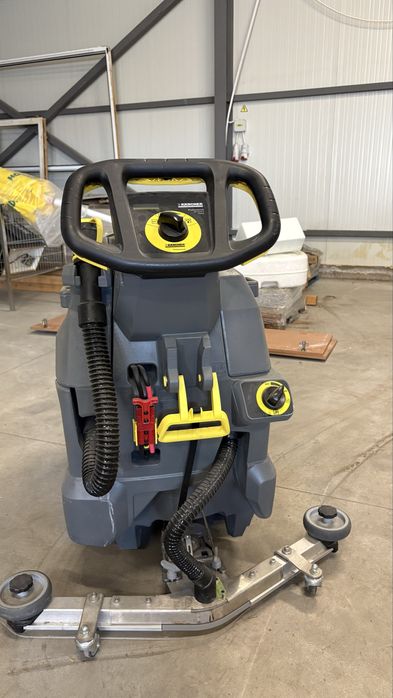 Kärcher BD 50/50 C Professional – mașină spălat pardoseli + acumulator + încărcător