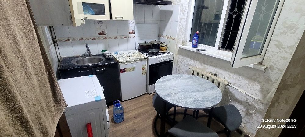 Bollarga kvartira 3 kishiga