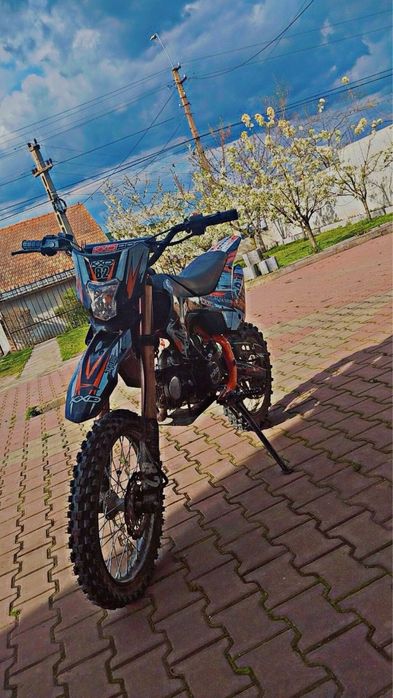 Vand cross chinwzesc!!