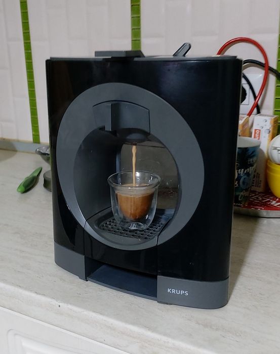 Espressor cu capsule Krups Nescafe Dolce Gusto Oblo 0.8 l 15 bari
