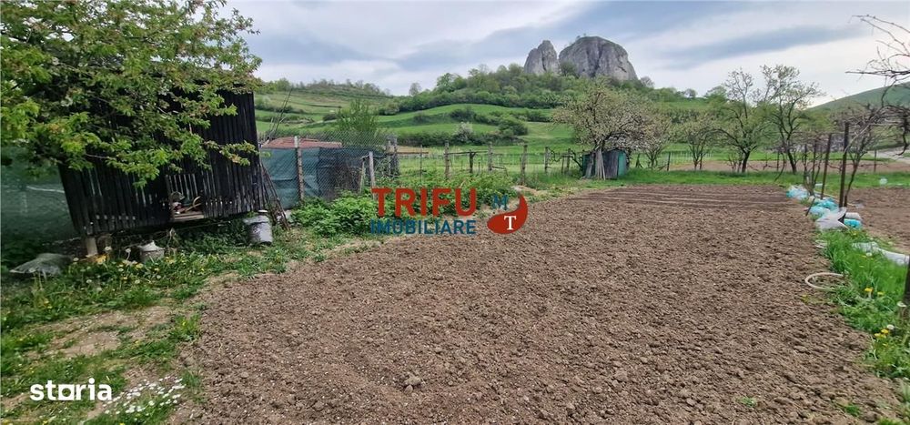 Casă individuală de vânzare în Ampoița – zonă centrală