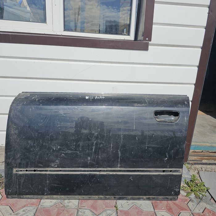 Продам дверь от ауди а4 б6