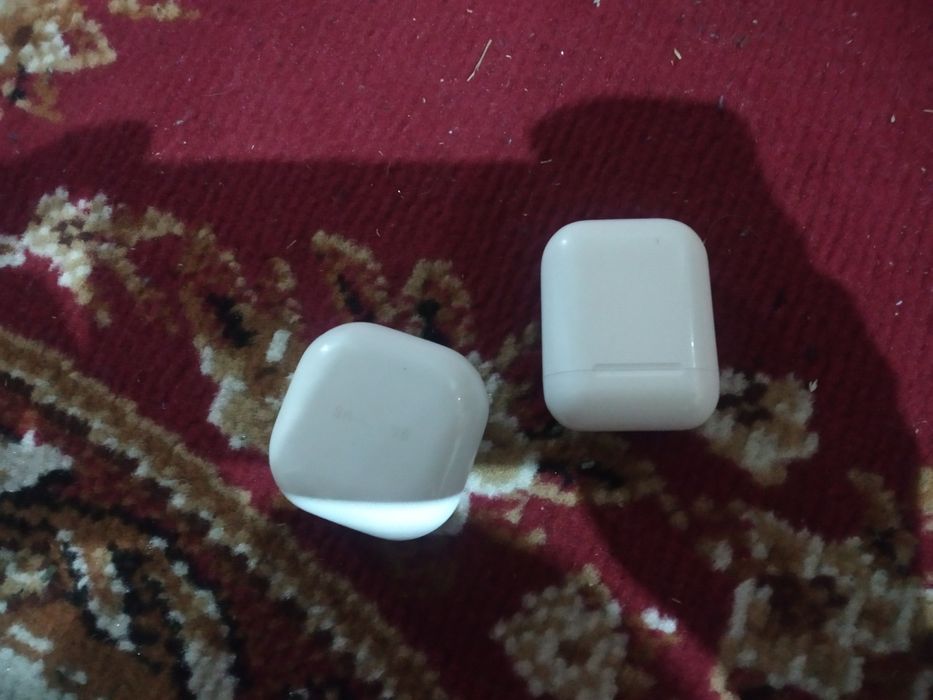 Продам наушники по  5500