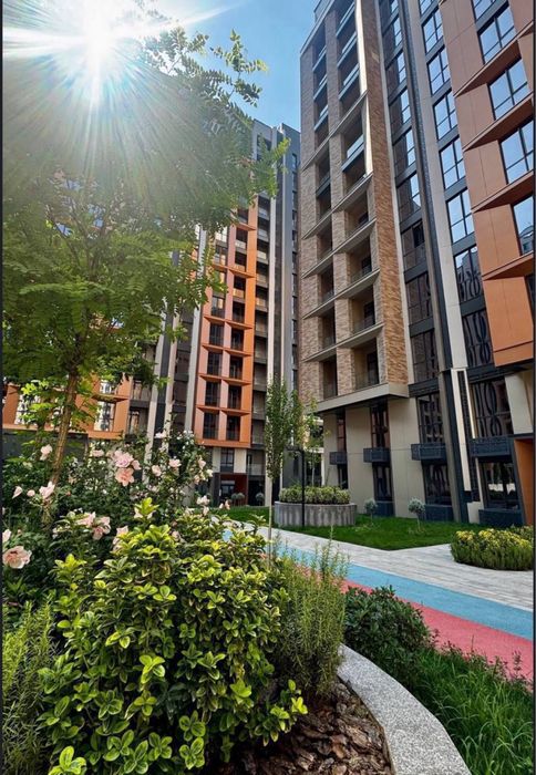 Сайрам Ул. ЖК « Regnum Plaza " . Коробка 79 кв.м