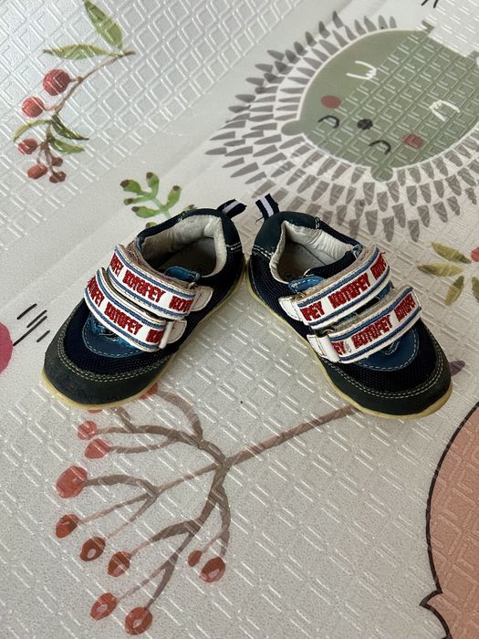 Детская обувь на первые шаги