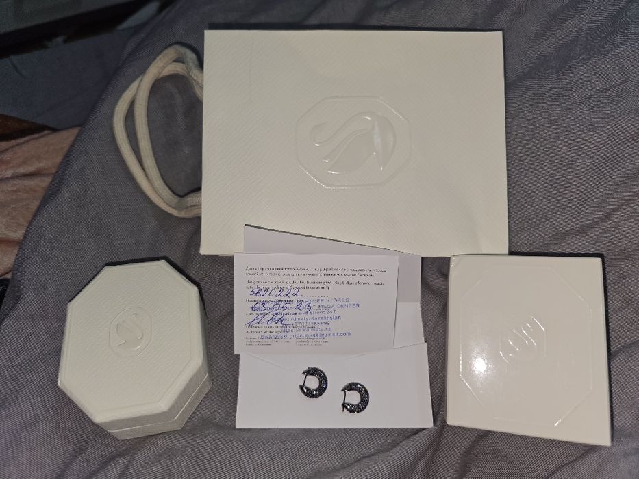 Серёжки Swarovski в полной комплектации