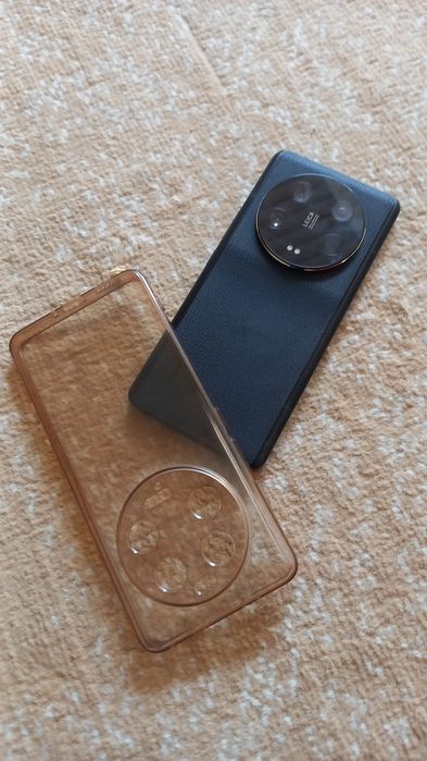 Xiaomi 13 ulrta.