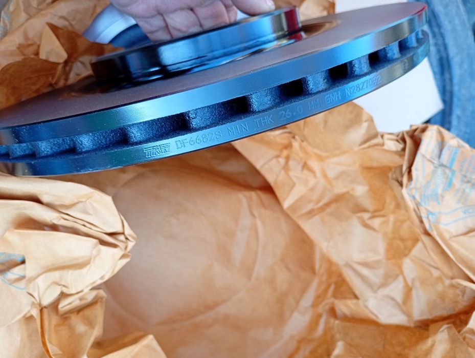 Discuri frana 330 fata Mercedes C class W203 S203 CL203 C209 A209