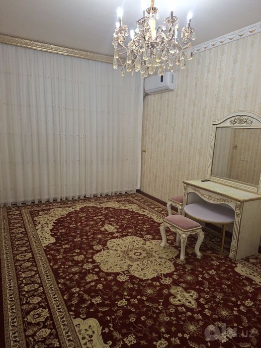 Продается 2 комнатная квартира (Алгоритм)