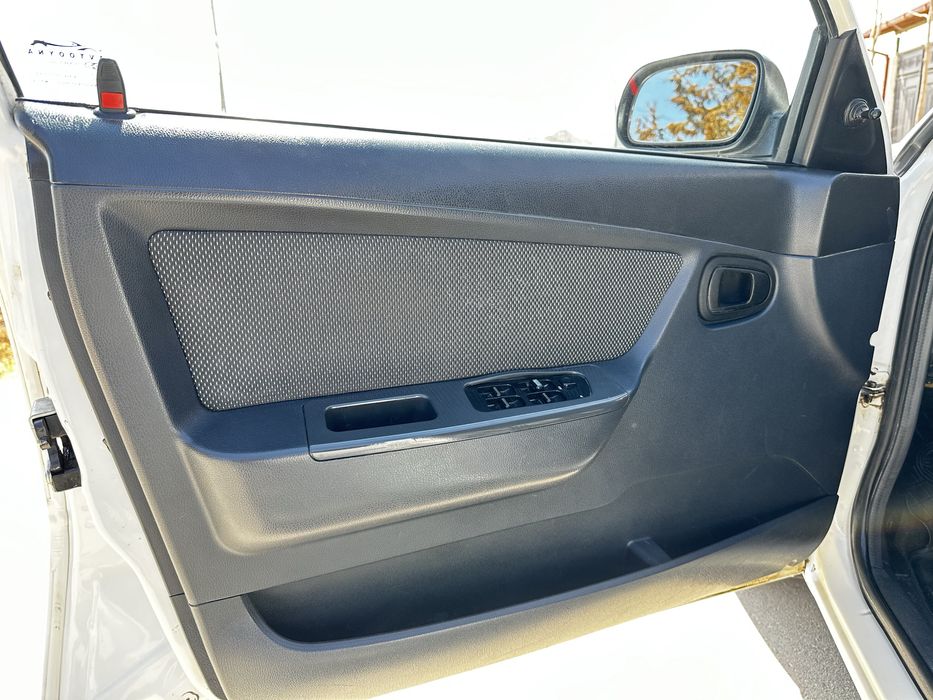 Nexia 2 donc 1.6 luks konsaner