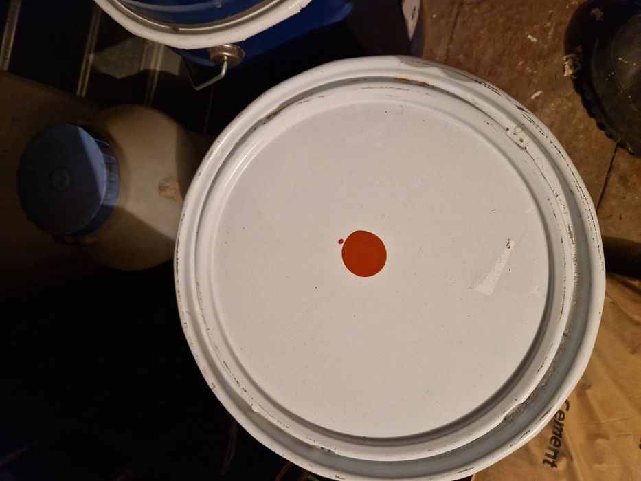 Продам краску 20 литров