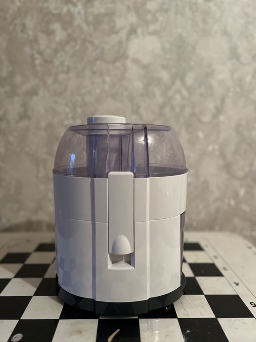 Соковыжималка Redmond RJ-907