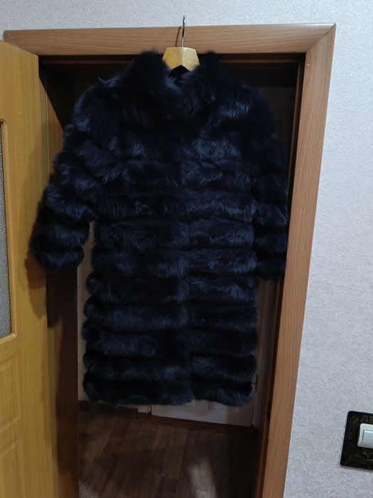 Продам песцовую шубу