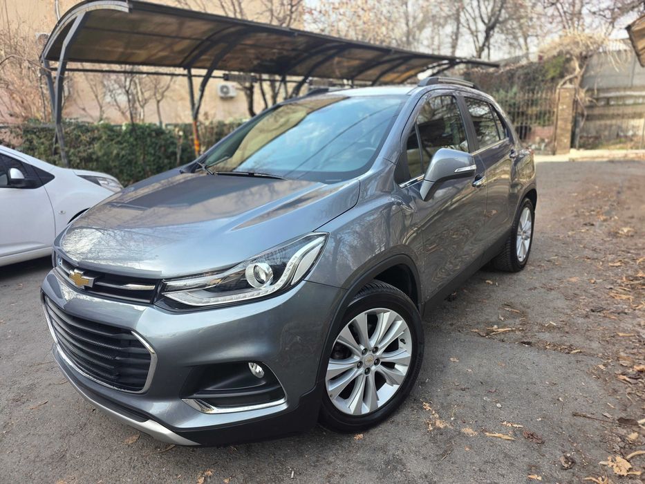 Chevrolet Tracker Premier 2020 г. 50,000 км пробег