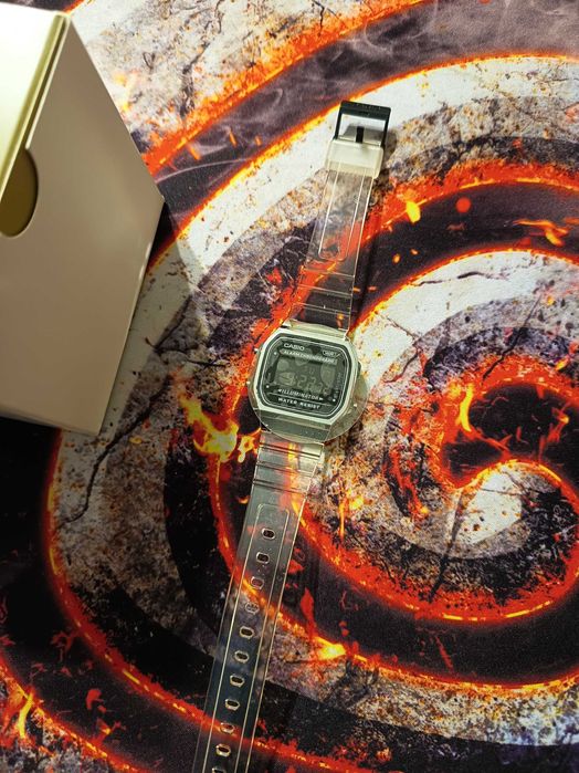 Ceas de mana Casio Vintage Iconic ca nou A168XES-1BEF