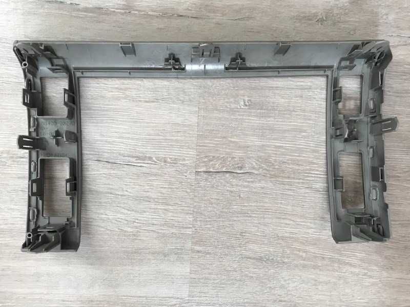 Рамка для магнитолы эстима