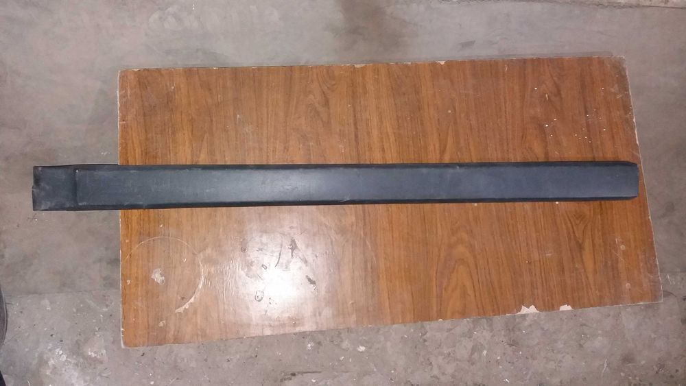 Продам молдинг . .