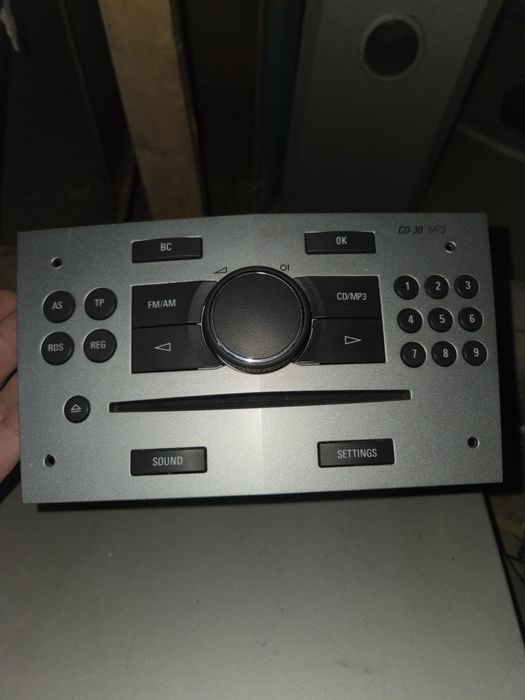 Player Opel CD 30 MP3 cu AUX + COD