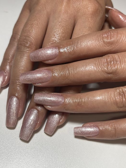 Мастер маникюра