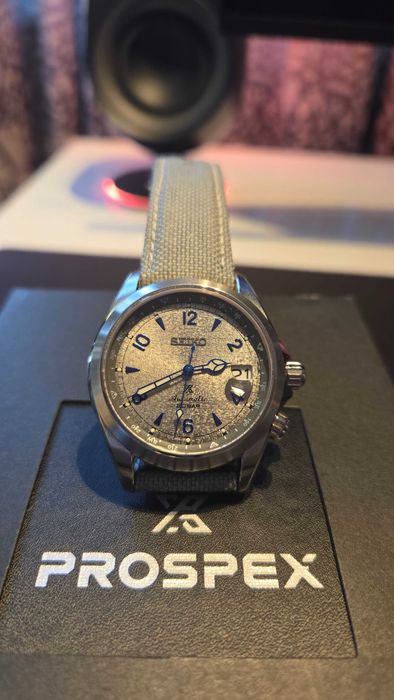 Seiko Prospex Alpinist - Rock Face Editie Limitata SPB355J1