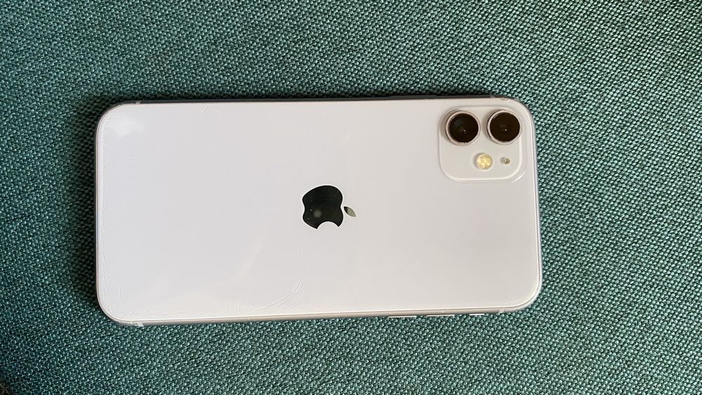 iPhone 11 128GB