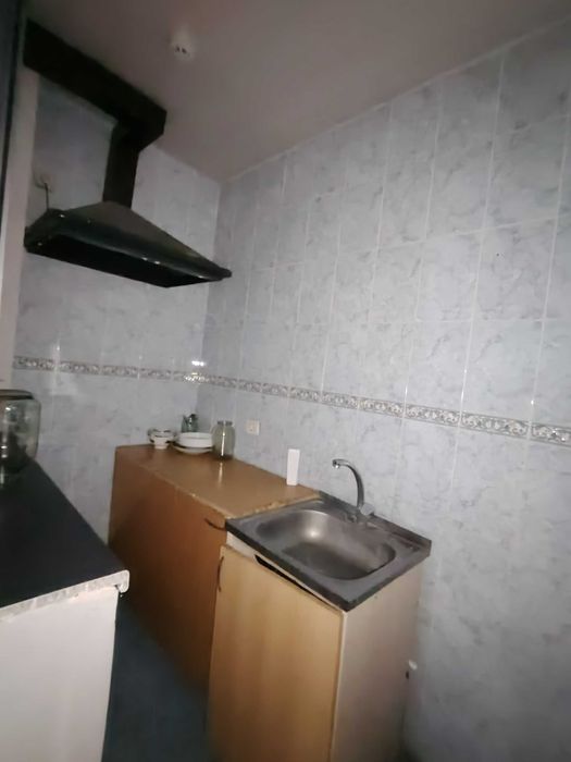 Нежилой коммерческий 210м2 продаётся 4/1/12 (1-линия)