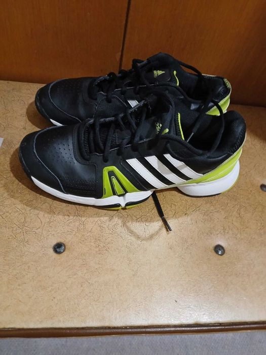 Маратонки ADIDAS