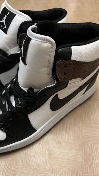 Очень срочно продам кроссовки