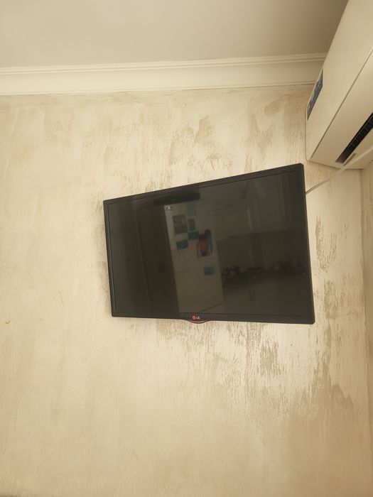 Телевизор модель LG