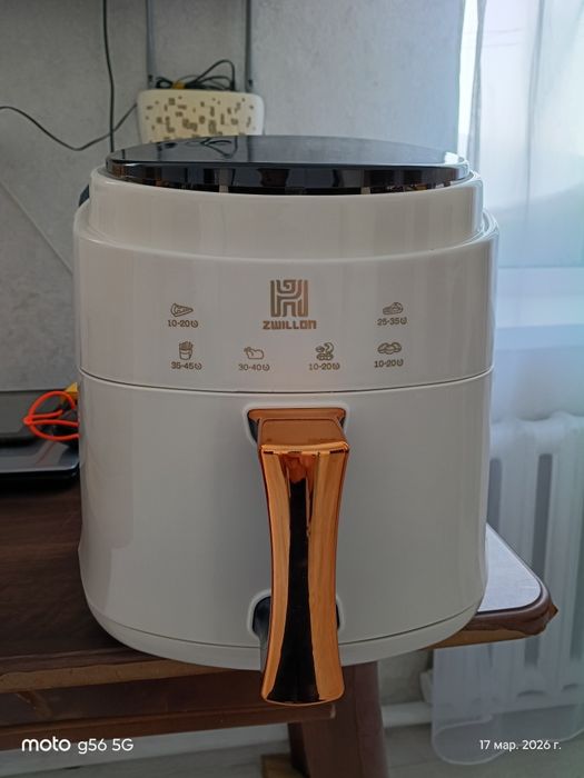 Продам Аэрогриль 8л. новая