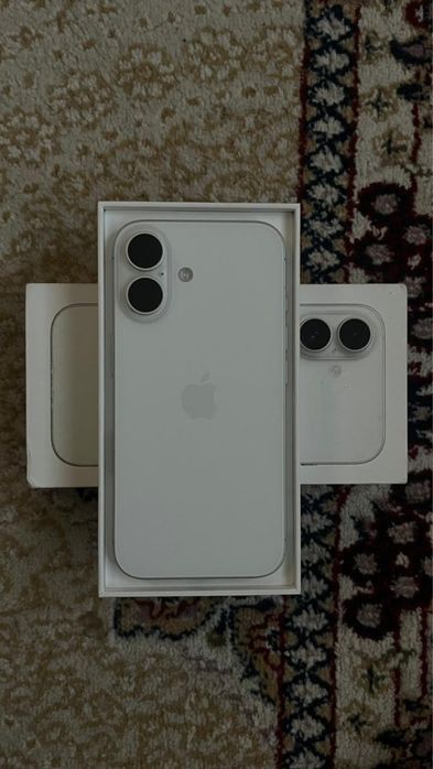 Айфон 16 в хорошем состояние