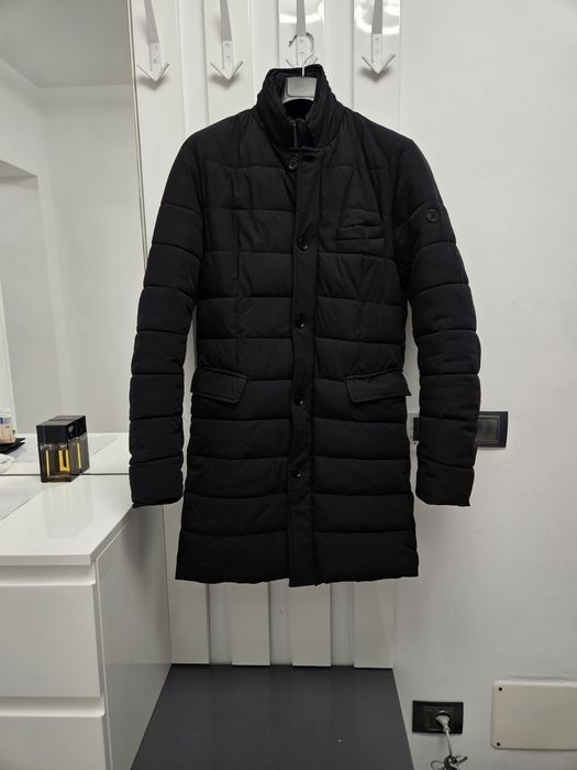 Geacă Bigotti impecabilă 50% Reducere

Culoarea neagra, marimea M.

A