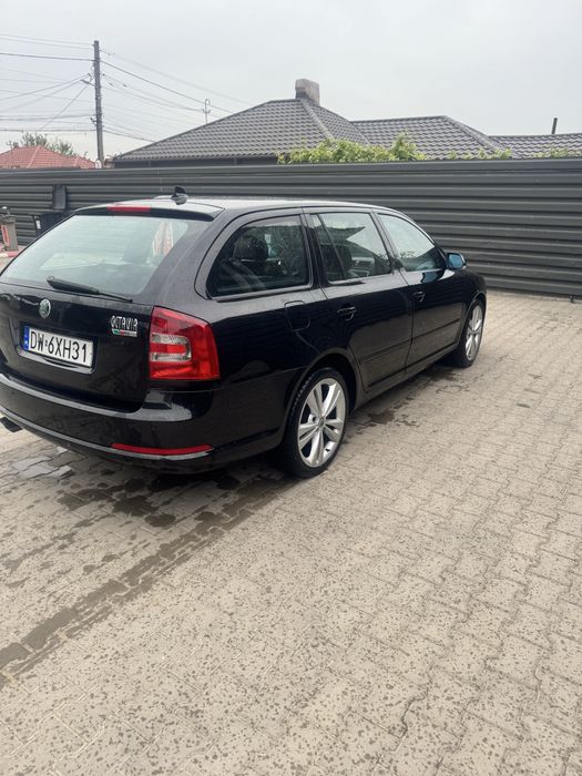 Vand skoda octavia 2 VRS motor 2,0 tdi 170 de cai pret 3300 euro