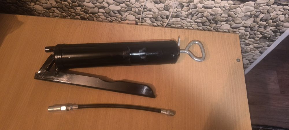 Продам инструмены