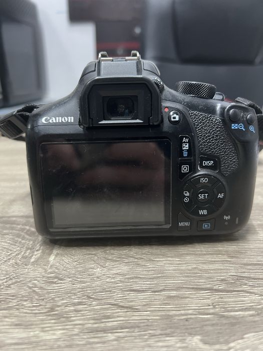 Aparat foto CANON 1300D incarcator+baterie cod produs 19214