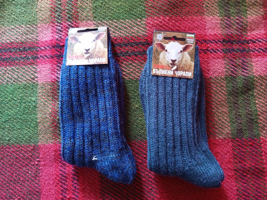 продавам вълнени чорапи
