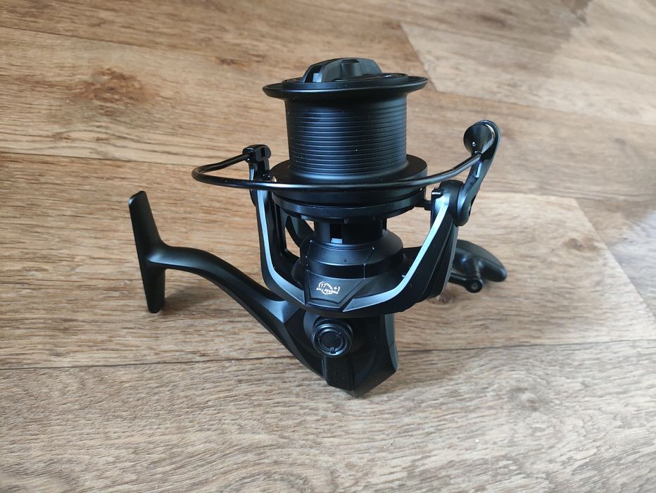 Катушка карповая. Новая.