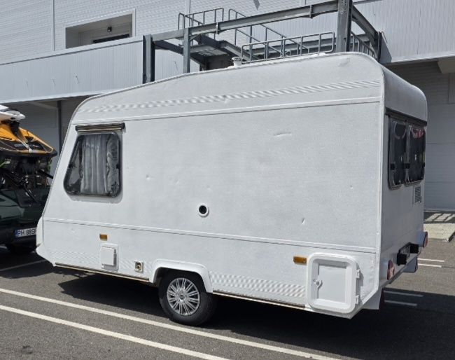Rulotă  Camper 2-3 persoane de inchiriat / inchiriez  categ B  off-grid