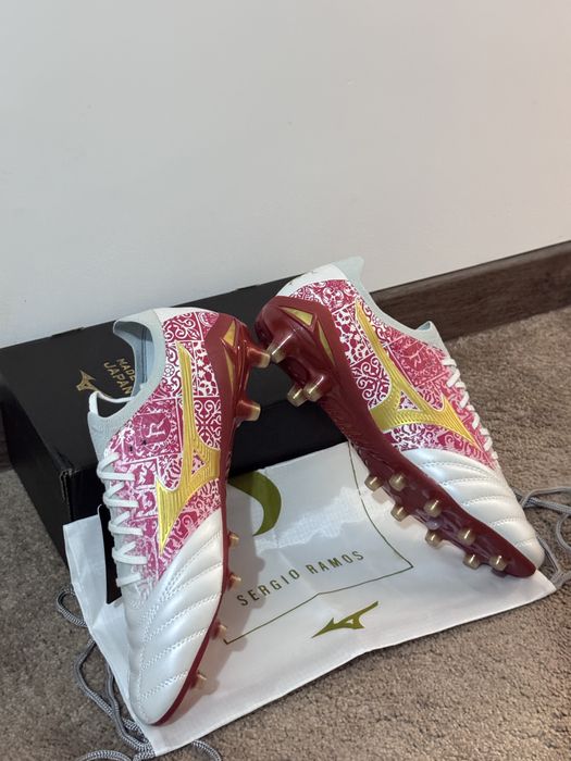 Бутонки Mizuno Morelia Neo 4 Sergio Ramos