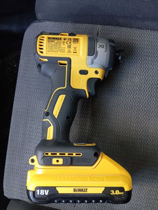 Dewalt DCF887 нов