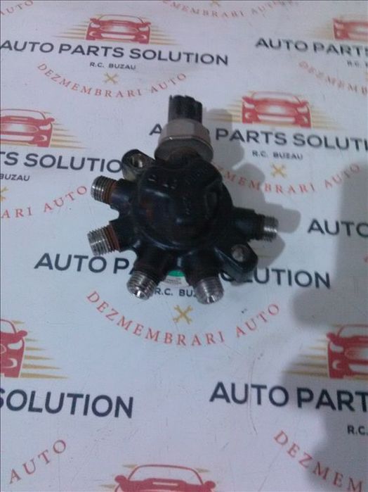 rampa injectoare dacia logan mcv 1.5 dci an fabr. 2009