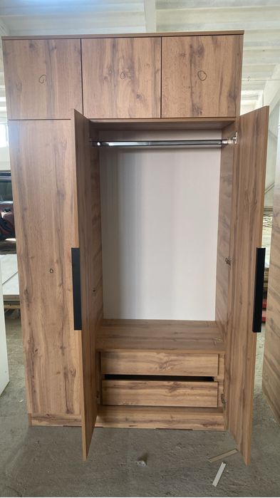 Шкаф стандартный