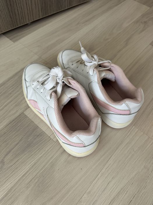 Reebok fetite