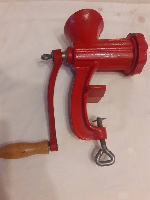 Mașină de tocat clasică Nr 10